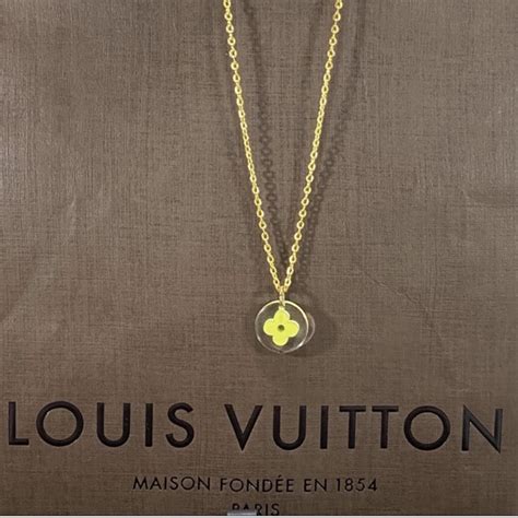 louis vuitton a necklace|louis vuitton clover necklace.